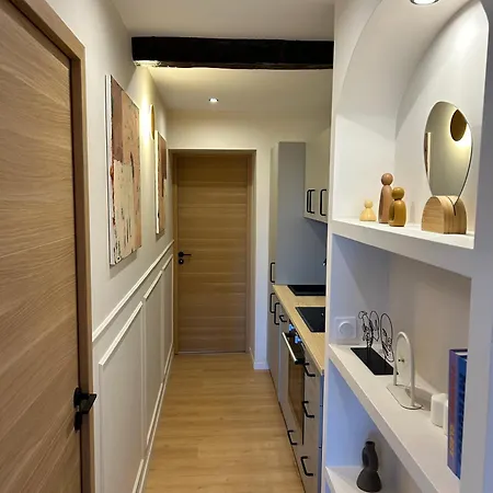 Vieil - La Clef Des Remparts 2bdr & 2 Bth With Balcony شقة أنتيب