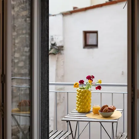 Vieil - La Clef Des Remparts 2bdr & 2 Bth With Balcony Апартаменти