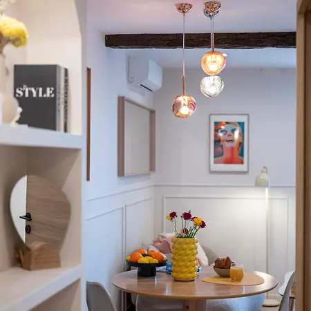شقة Vieil - La Clef Des Remparts 2bdr & 2 Bth With Balcony أنتيب