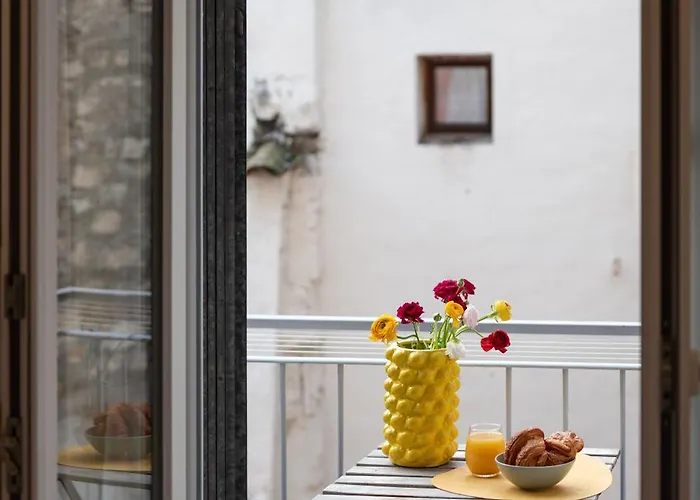 Vieil - La Clef Des Remparts 2bdr & 2 Bth With Balcony Apartman